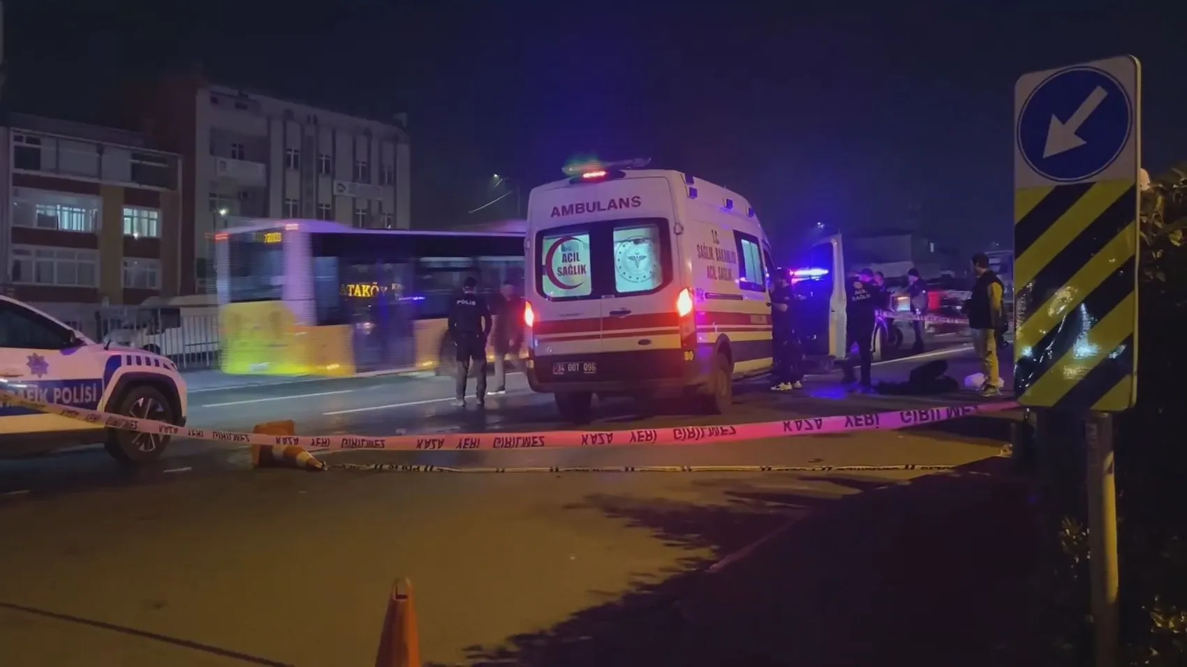 Küçükçekmece'de motosikletli genç için acı son: Güvenlik kamerası o anları kaydetti
