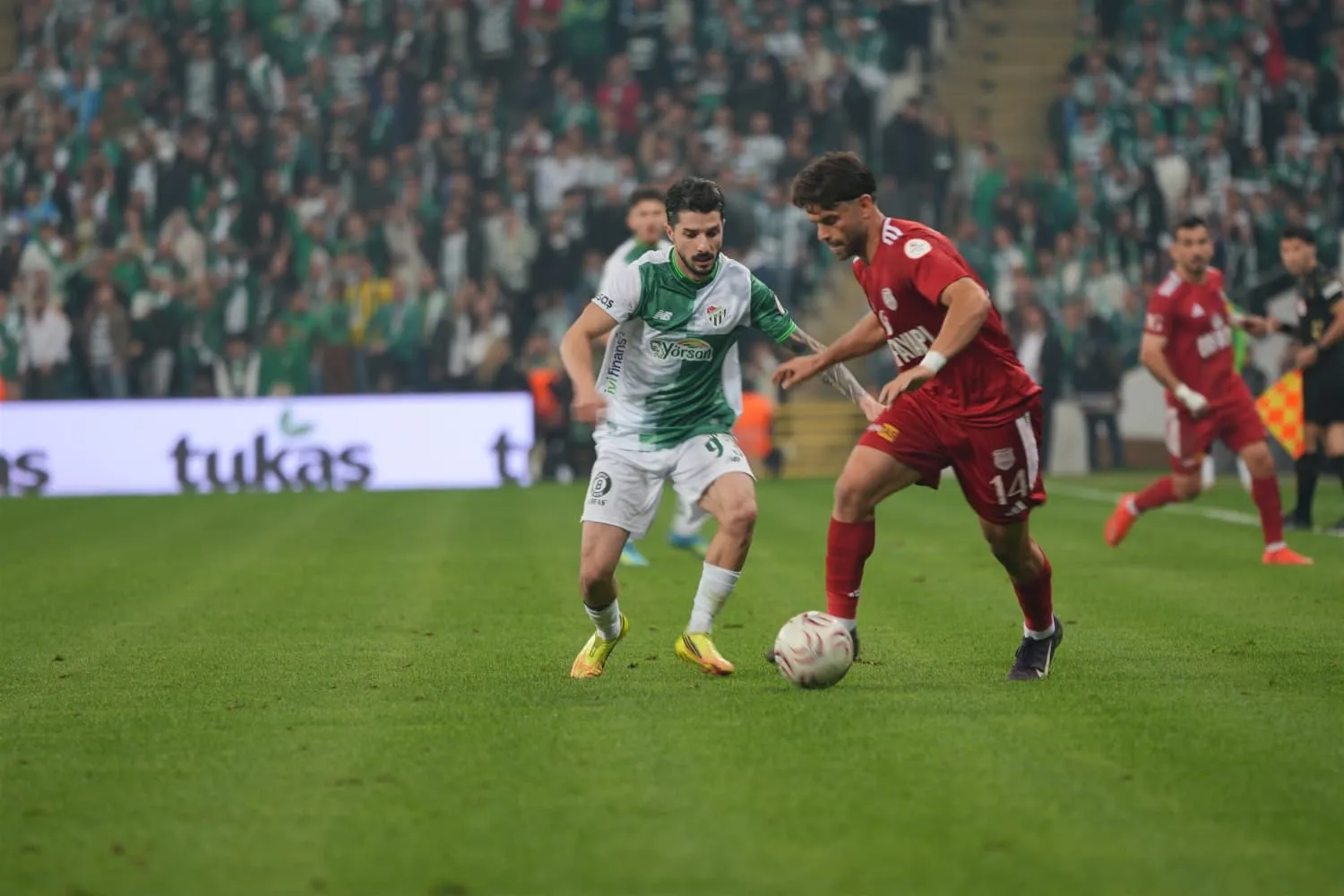 Bursaspor evinde hata yapmadı: Pendikspor engelini iki golle aştı