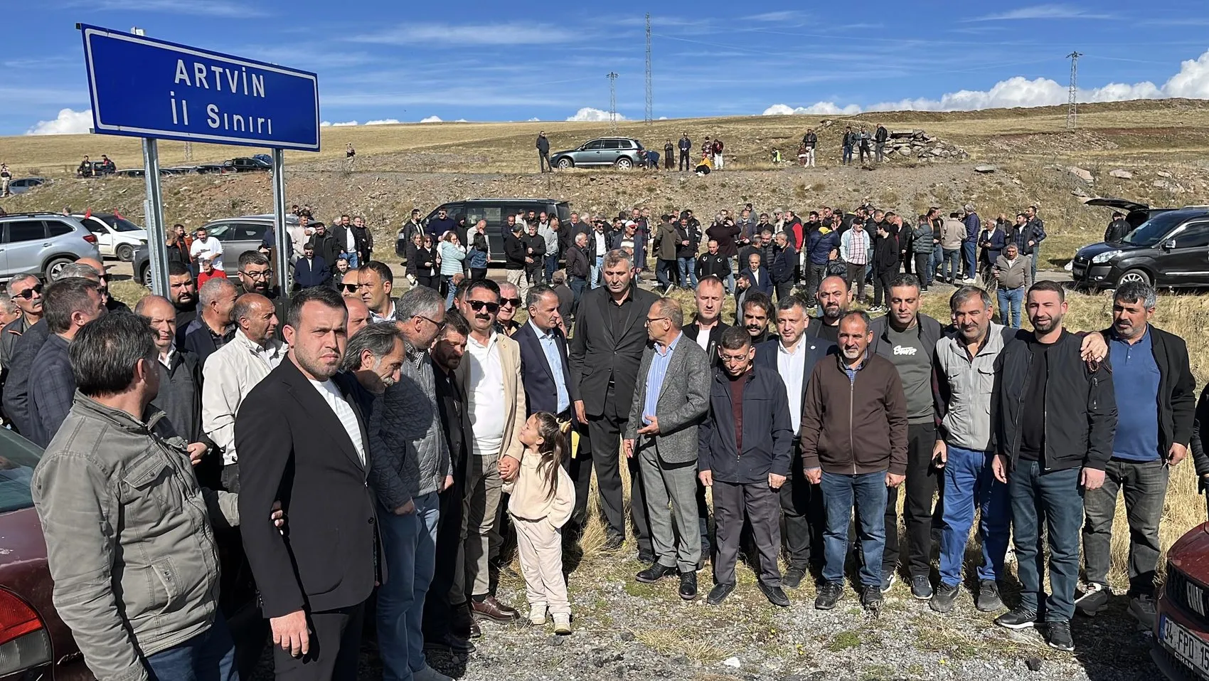 Sahara Geçidi'nde çile bitmiyor: Ardahan ve Artvin tek ses oldu