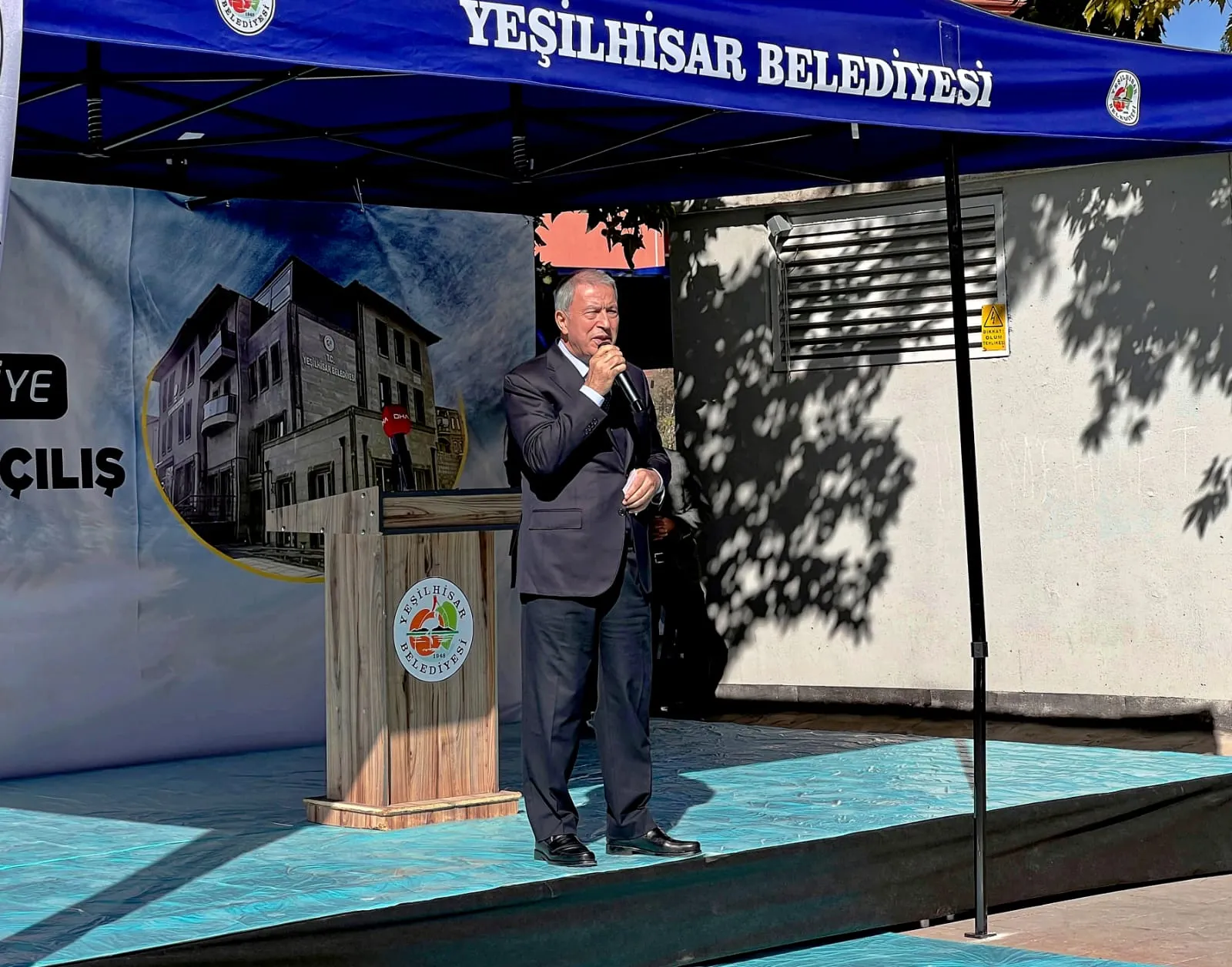 Hulusi Akar'dan birlik mesajı: Cumhur İttifakı'nın önünde hiçbir engel duramaz