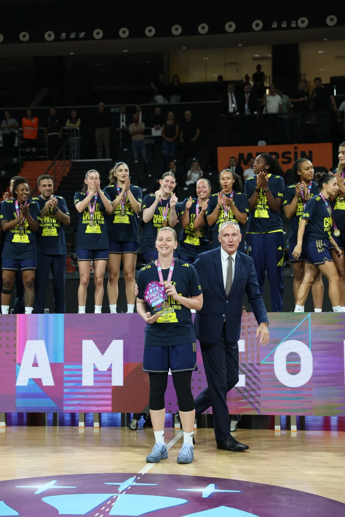 Mersin'de dev finalin galibi belli oldu: Kupa İstanbul'a gidiyor