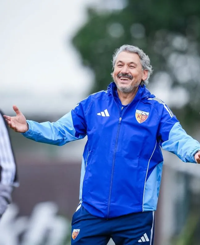 Zirvenin sahibi Kayserispor'da şampiyonluk mesaisi hız kesmiyor