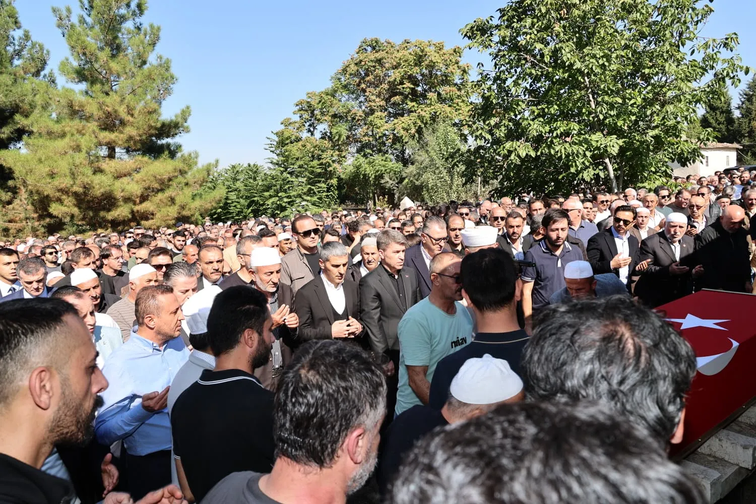 Amasya'da hüzünlü veda: Vali Yardımcısı İhsan Ayrancı son yolculuğuna uğurlandı