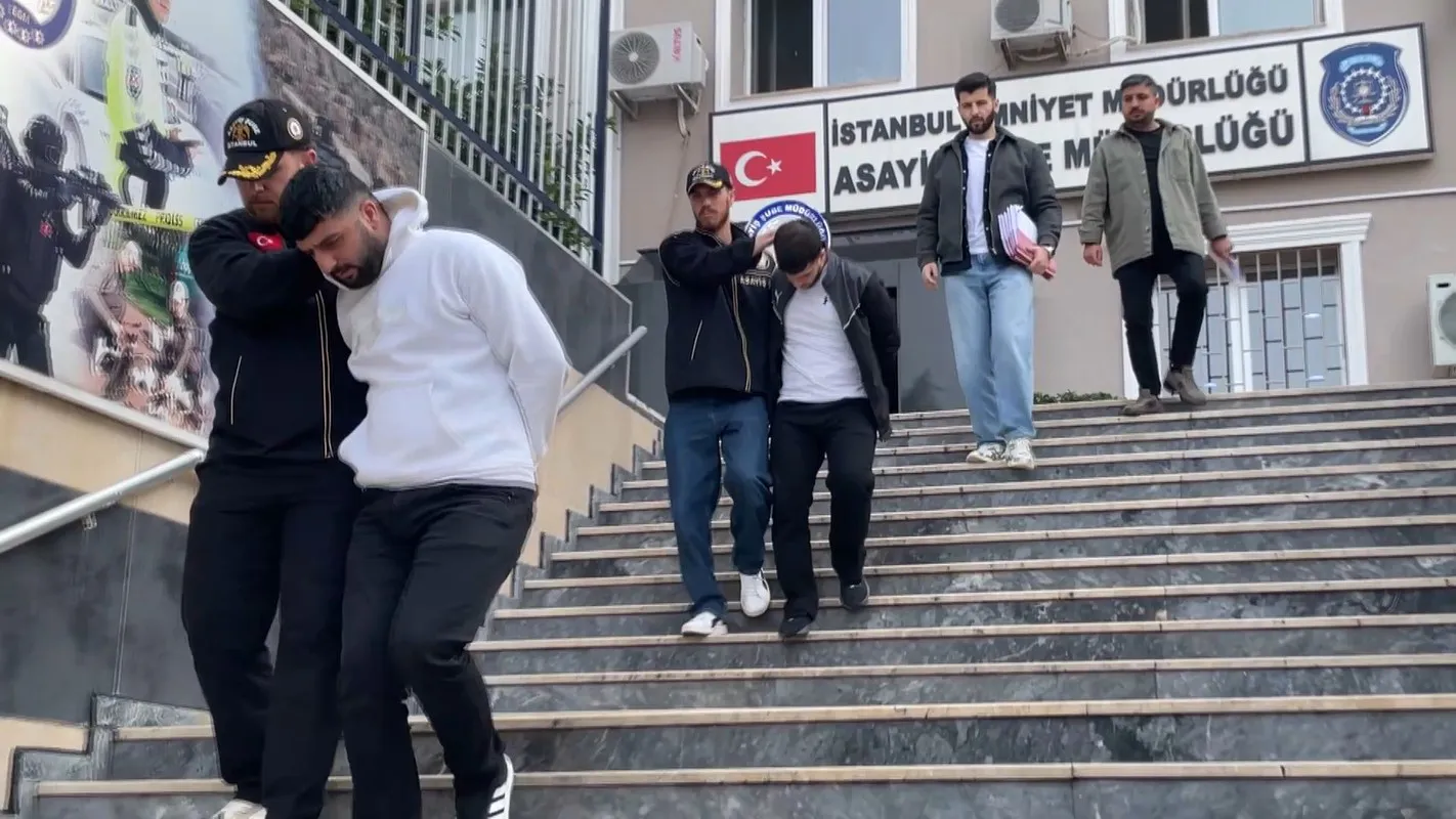 İstanbul'da hayalet ekran operasyonu: Dakikalar içinde otomobilleri soydular
