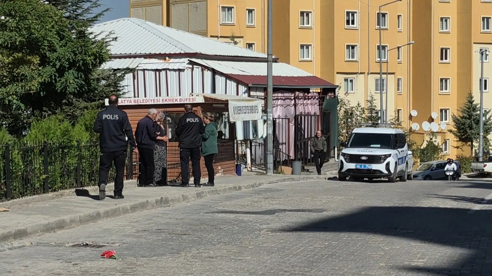 Uzaklaştırma kararı korumaya yetmedi: Sokak ortasında vahşet