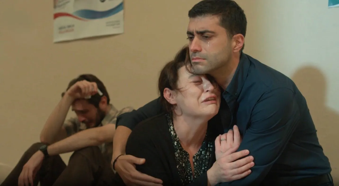 Haysiyet dizisinde yürek yakan final: Alevlerin arasında gelen veda