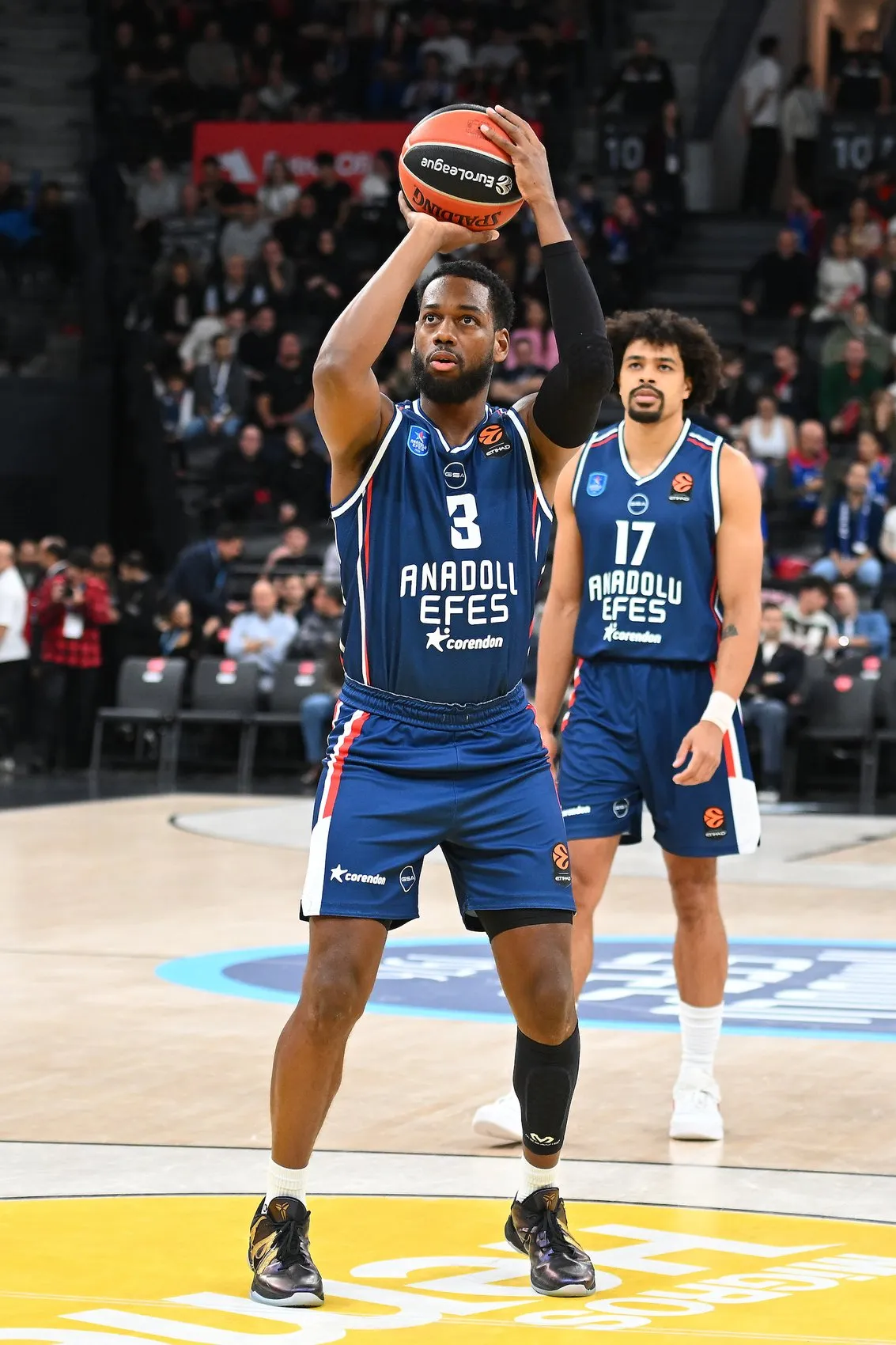 Anadolu Efes evinde devleşti: Panathinaikos Aktor'a geçit yok