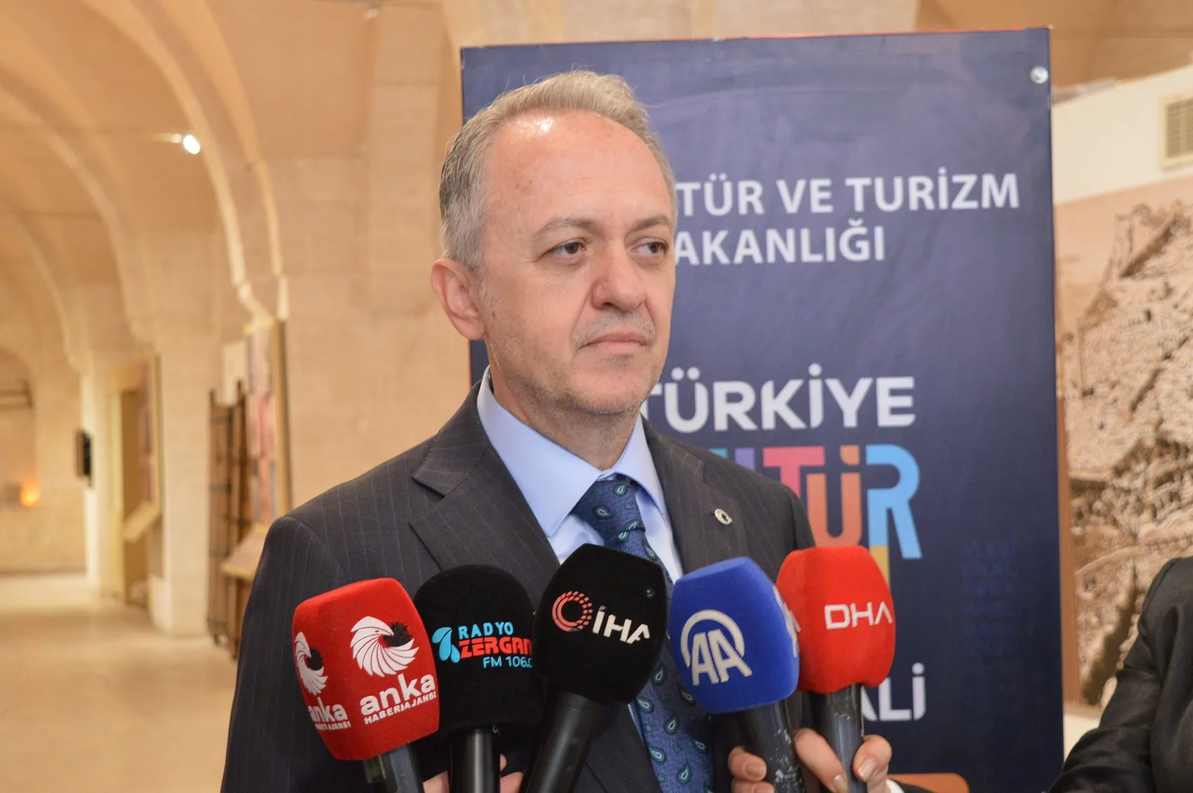 Mezopotamya'nın kadim şehri Mardin'de kültür ve sanat rüzgarı esiyor