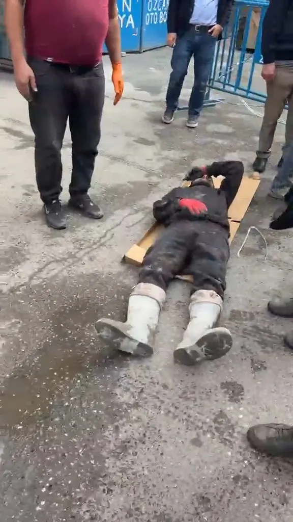 Ümraniye'de korkutan kaza: Yıkım hazırlığı faciaya dönüştü