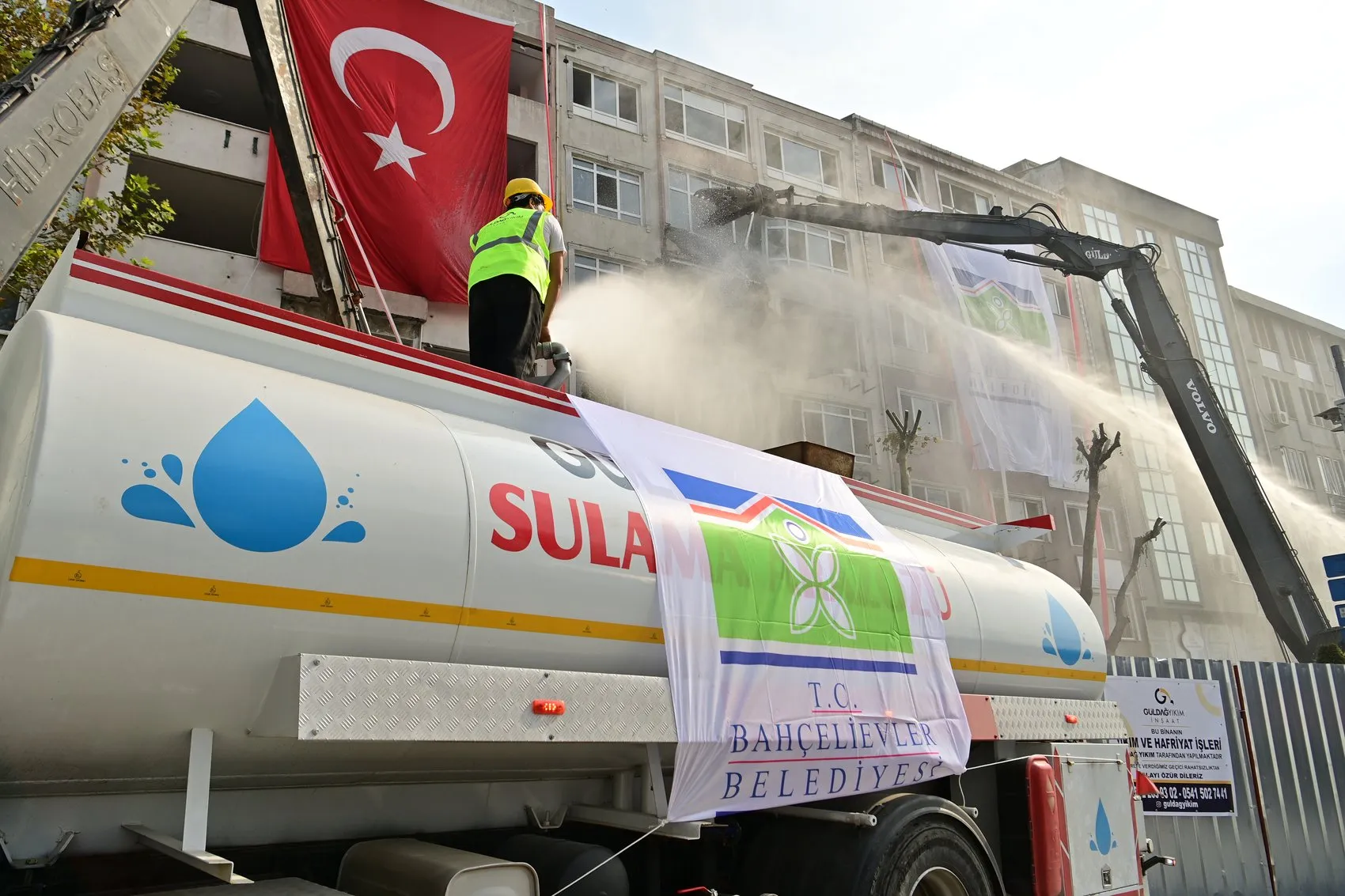 Bahçelievler'de 6 bininci yıkım: Deprem gerçeğine karşı devasa dönüşüm hamlesi