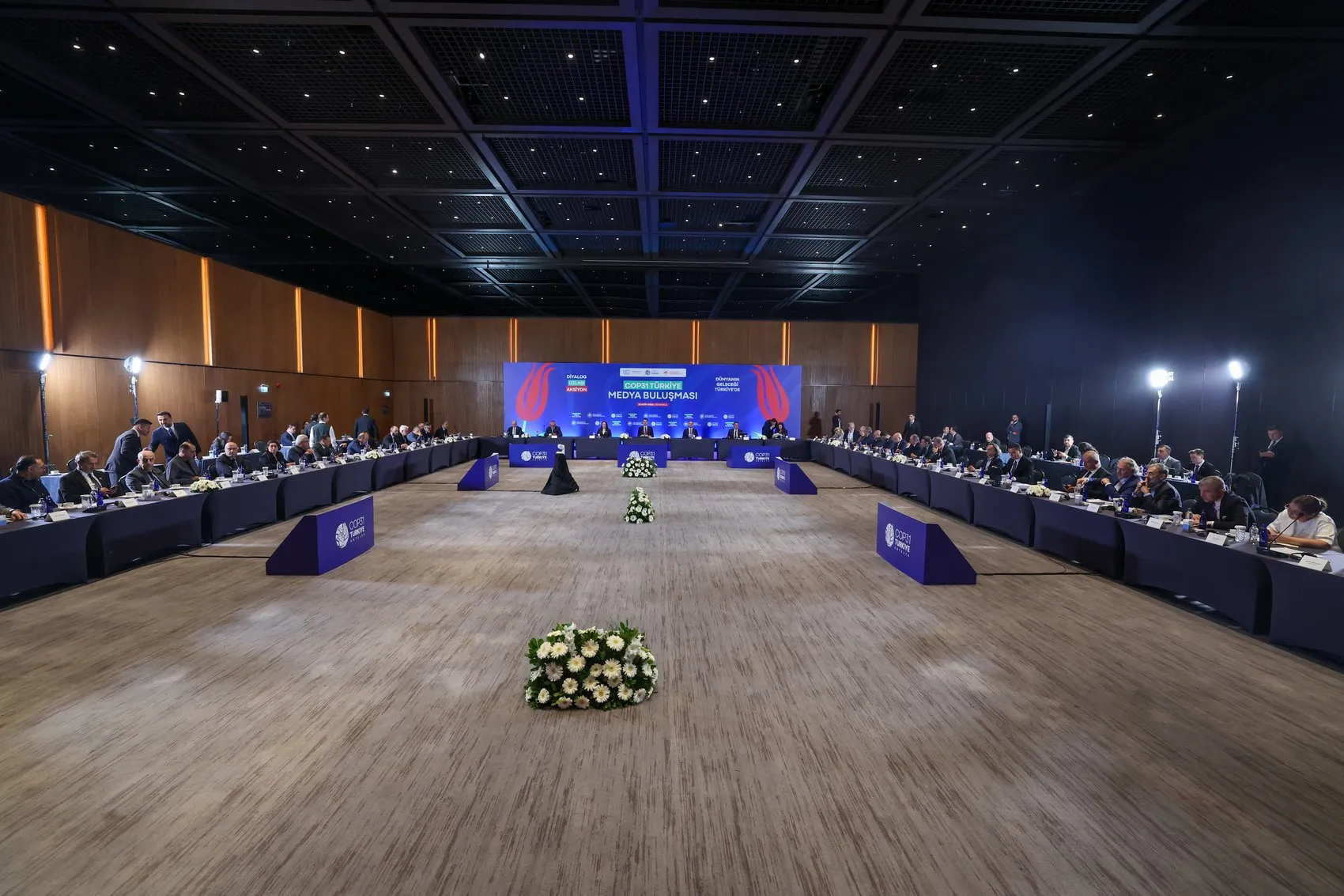 Antalya'da Tarihi Zirve: Türkiye Gezegenin Geleceğine Mühür Vurmaya Hazırlanıyor
