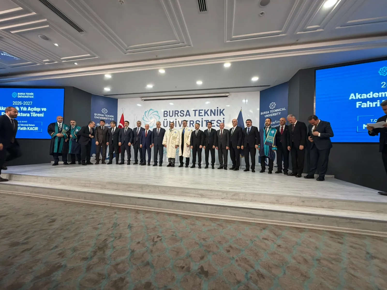 Dijital dünyada yerli dönem: 2027'de yabancı navigasyon uygulamaları tarihe karışıyor