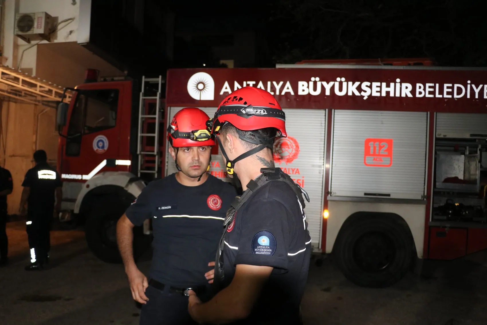 Antalya'da korku dolu anlar: Köprüden düşen şahıs için iki saatlik nefes kesen operasyon
