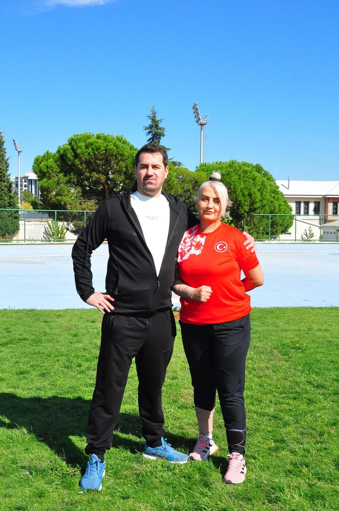 İki hayat, tek hedef: 20 yıllık spor molasını eşinin azmiyle noktaladı