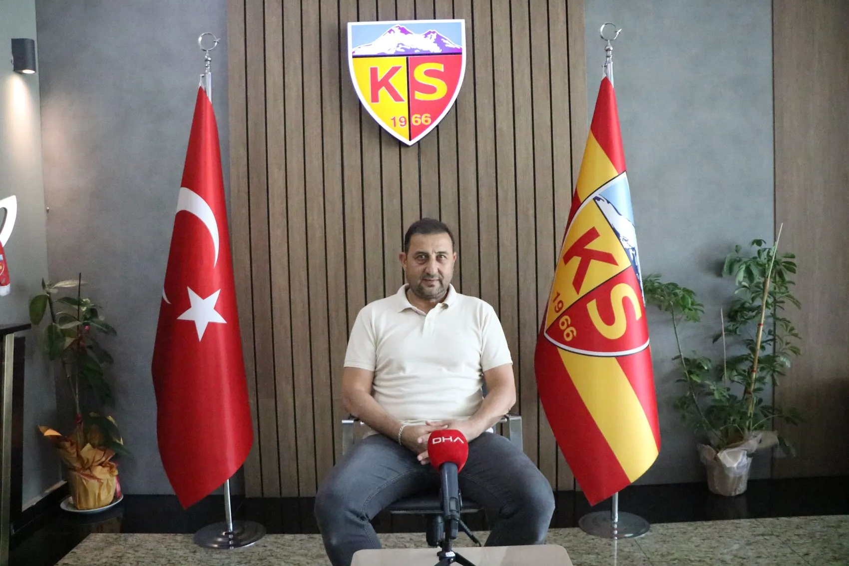Kayserispor'da hedef sadece şampiyonluk değil: Tribünler dolarsa gerçek gücümüzü herkes görecek