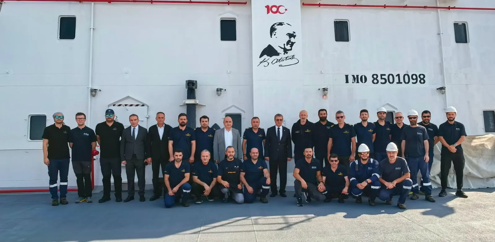 Denizin 650 metre derinliğinde imkansızı başardılar: Optimus Prime görevini tamamladı