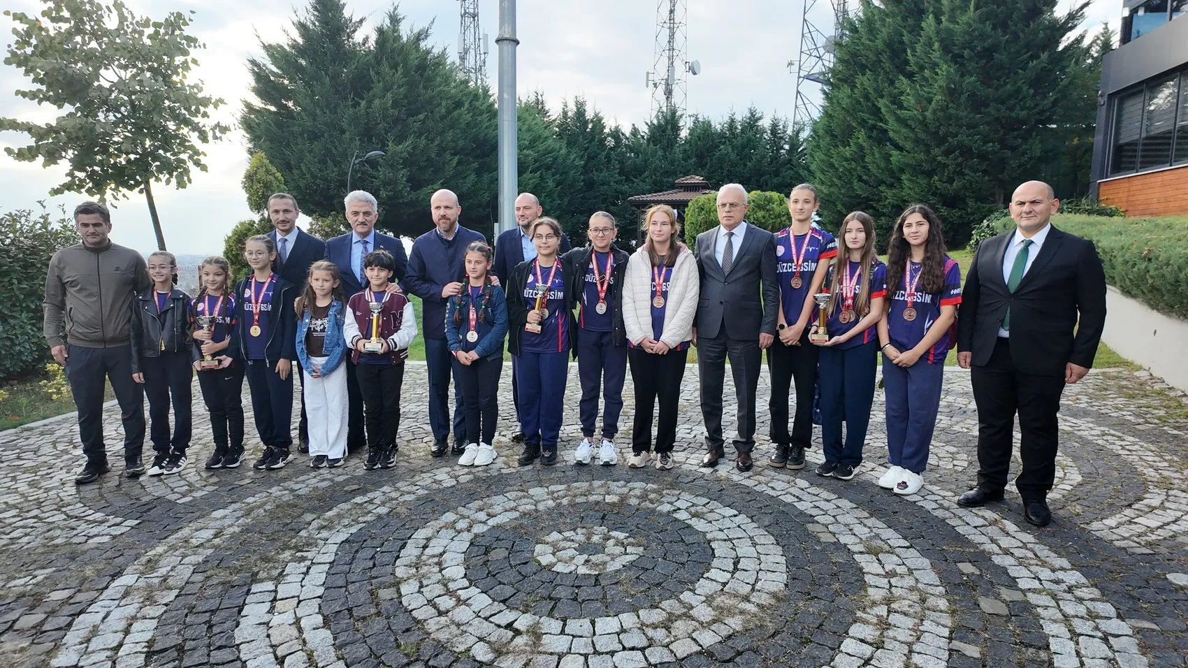 Bilal Erdoğan'dan gençlere vizyon çağrısı: Bireysel hedeflerin ötesine geçin