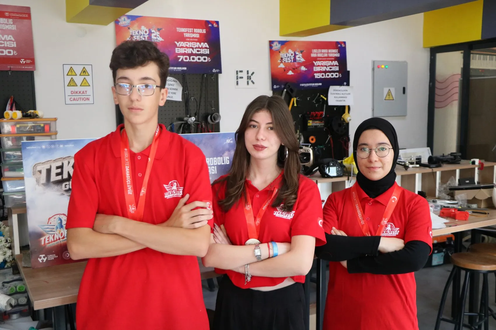 Sümer Fen Lisesi'nin genç mucitleri TEKNOFEST'te devleşti: 8 dakikada gelen Türkiye ikinciliği