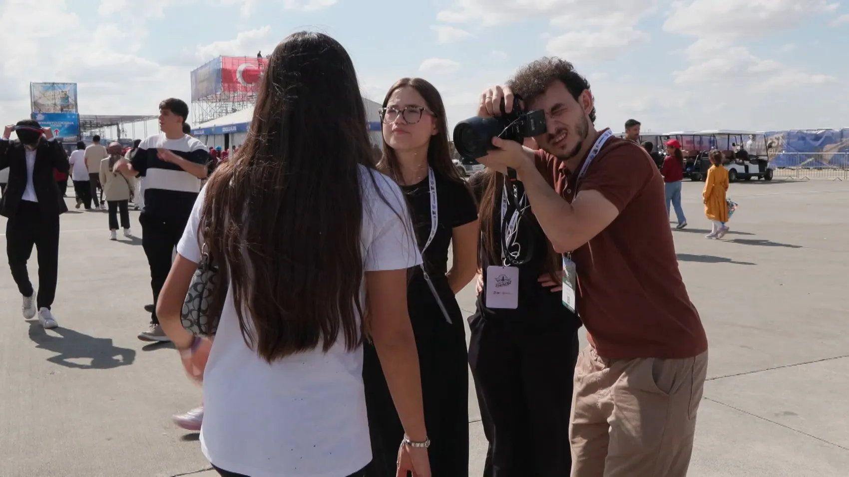 Geleceğin Medya Profesyonelleri Şanlıurfa'da: TEKNOFEST'in Nabzını Gençler Tutuyor