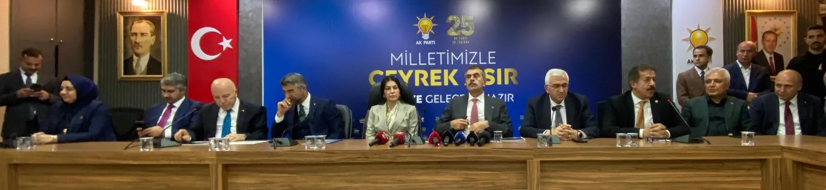 Bakan Tekin'den sert fon krizi çıkışı: Erdoğan'ın yanında arsızlığa yer yok