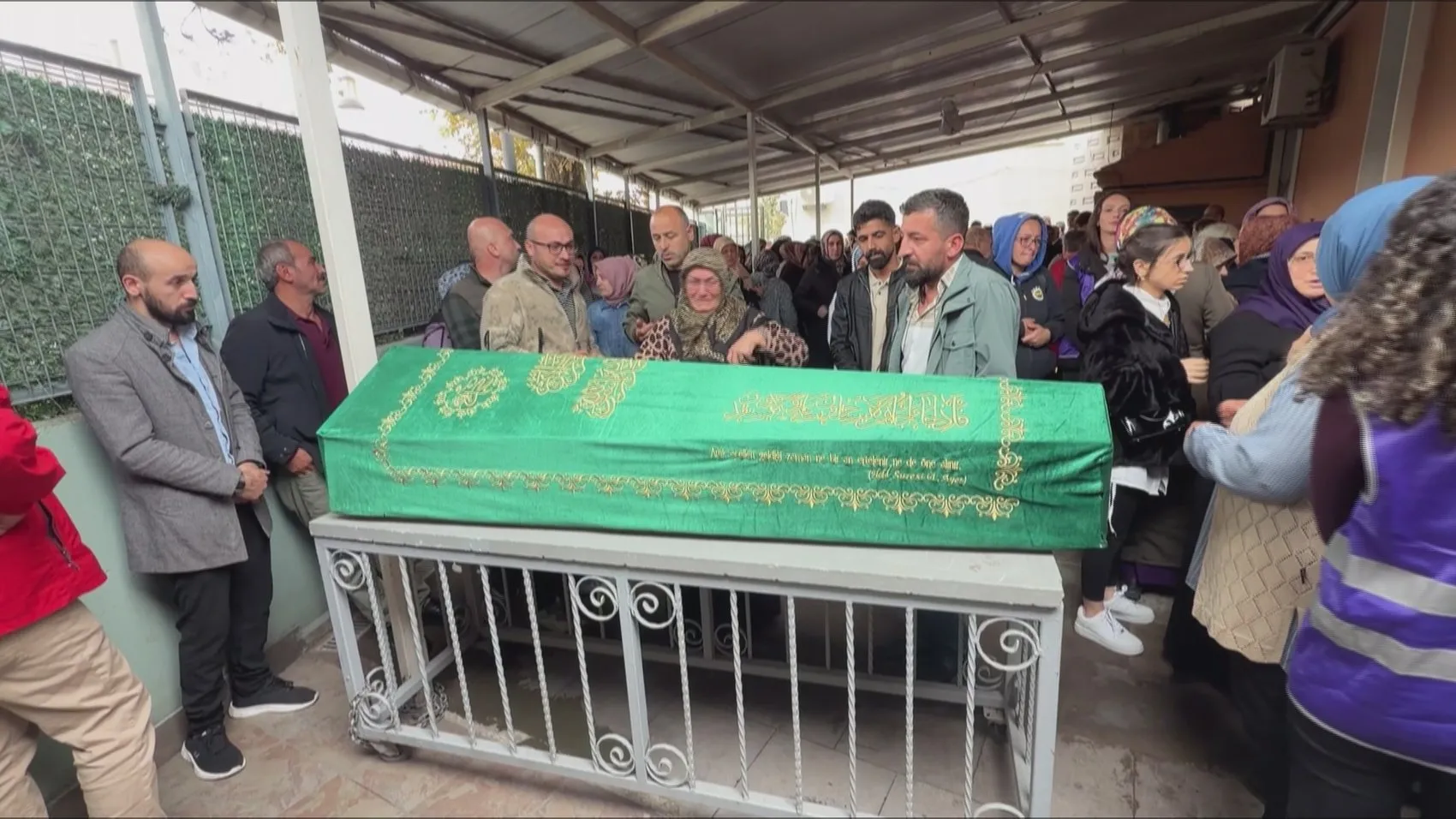 Sahadaki neşesi artık yok: 12 yaşındaki Halil İbrahim'e hüzünlü veda