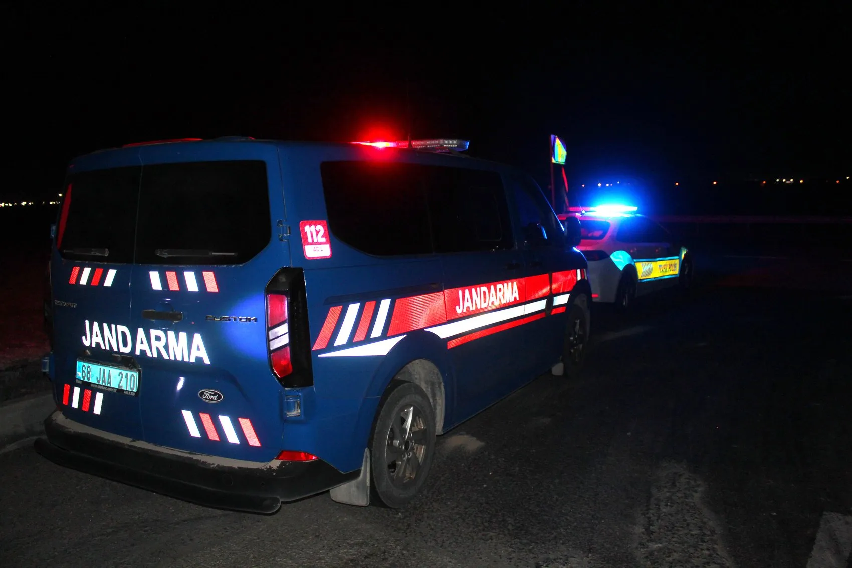 Aksaray'da akşam saatlerinde dehşet: Kavşaktaki çarpışma faciaya dönüştü