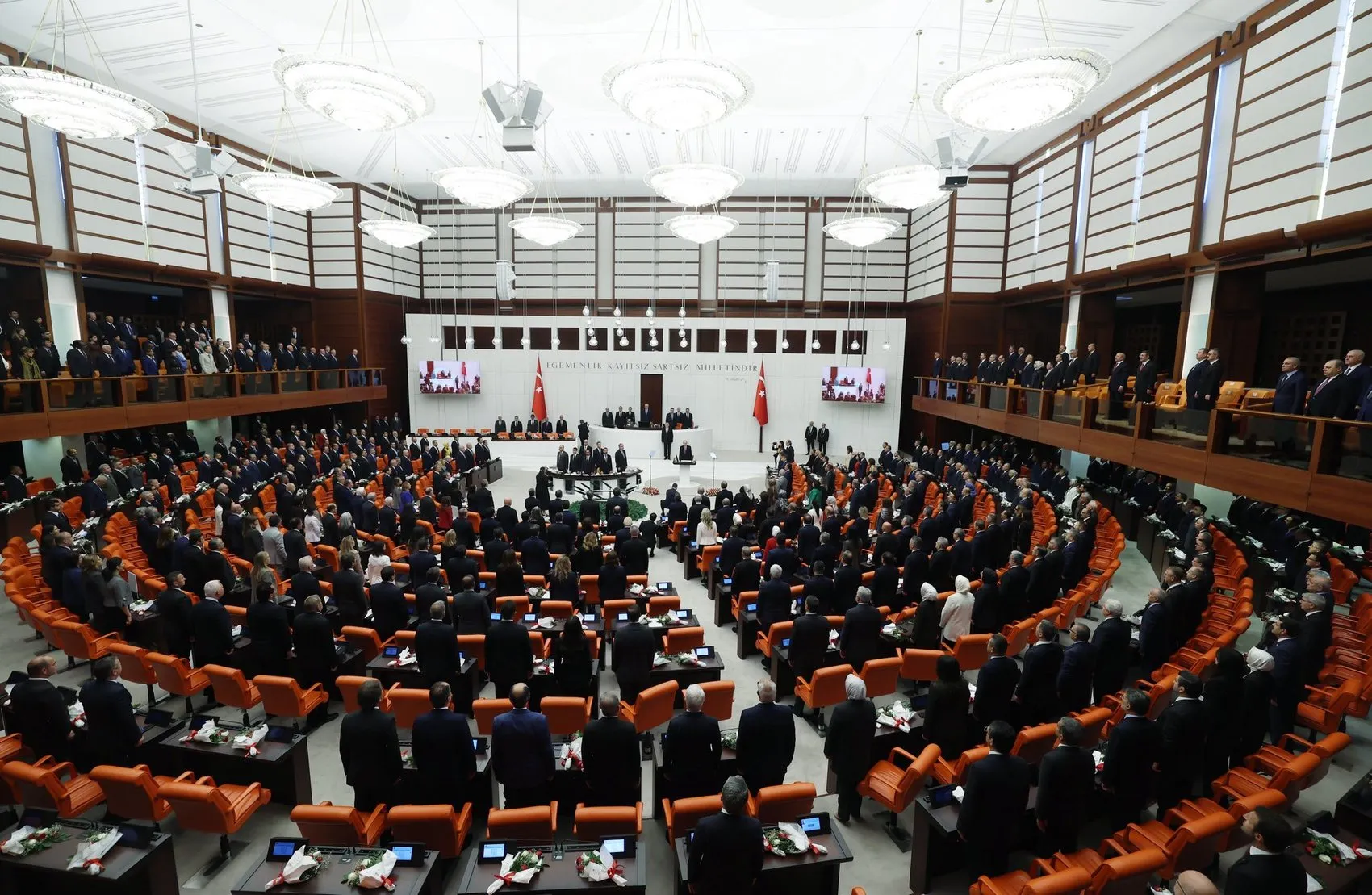 Erdoğan'dan Meclis kürsüsünde tarihi çağrı: Cephe siyaseti devri kapandı