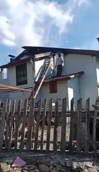Safranbolu'da korkutan çatı yangını: Ekipler zamanla yarıştı