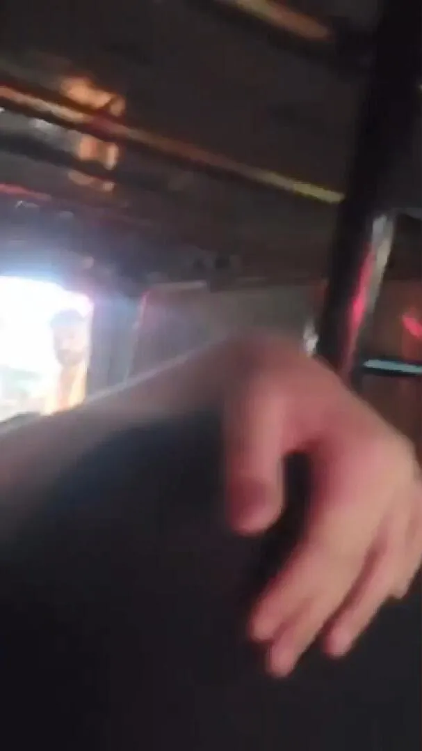 Sarıyer trafiğinde dehşet anları: Çocuğun çığlıkları arasında camı parçaladı