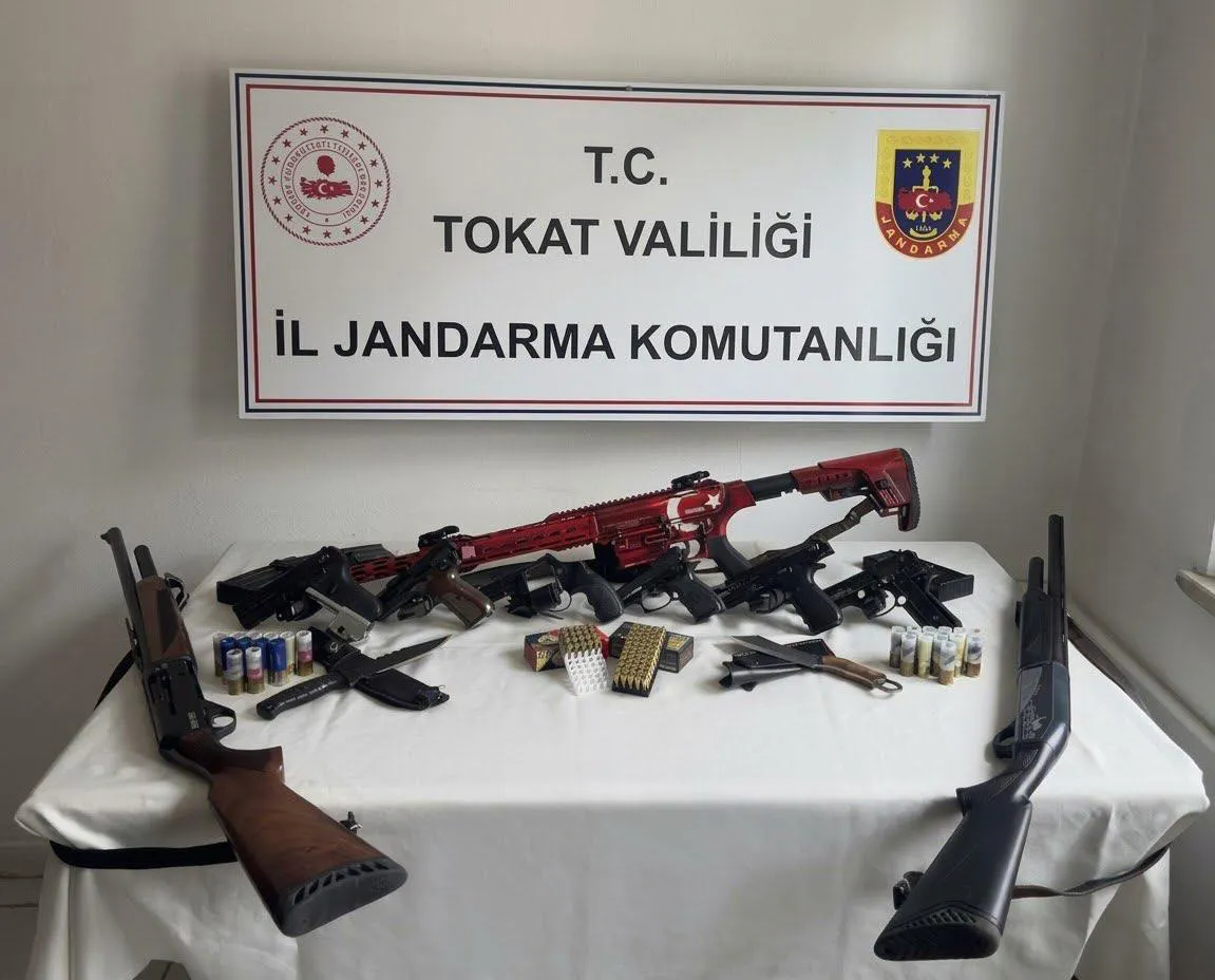 Tokat genelinde eş zamanlı baskın: Silah kaçakçılarına ağır darbe