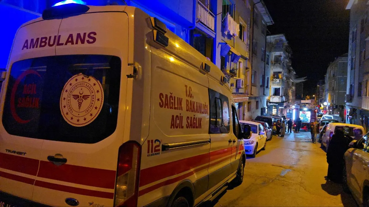 Mudanya'da geceyi aydınlatan alevler korku dolu anlar yaşattı