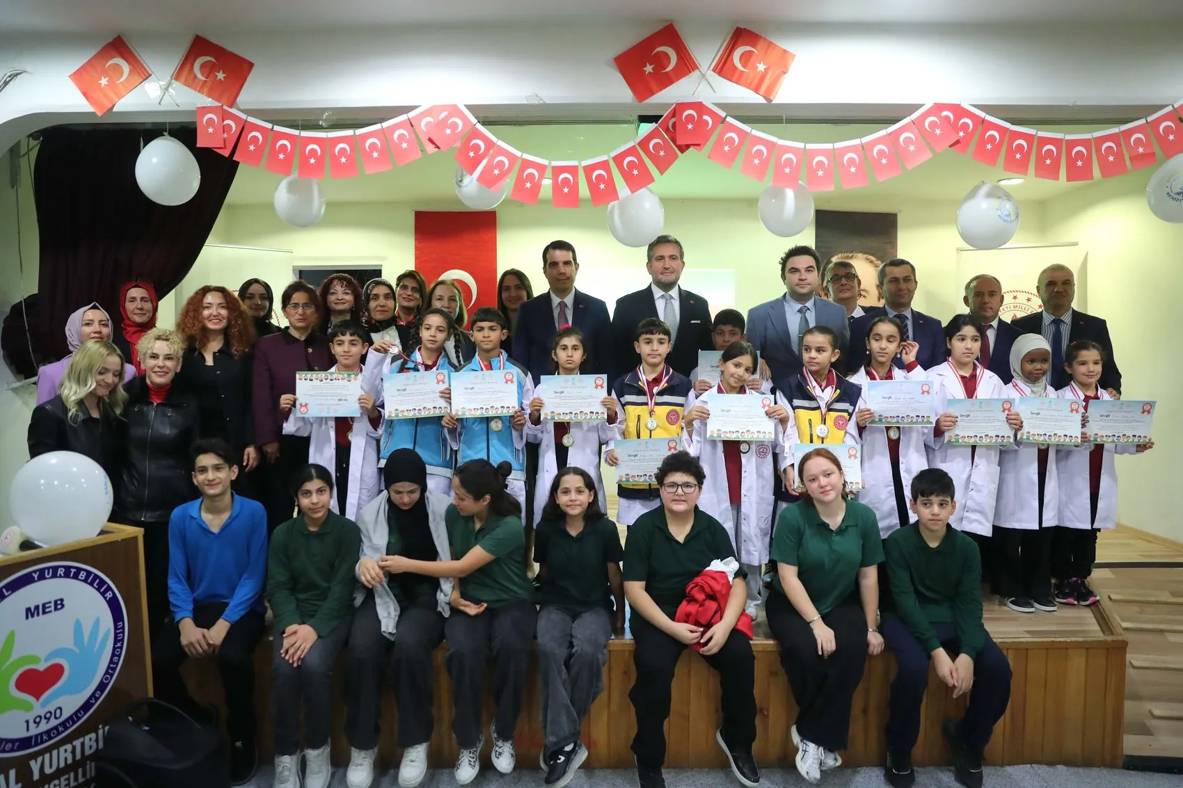 Minik Ellerden Büyük Sorumluluk: İşitme Engelli Öğrenciler Sağlık Elçisi Oldu
