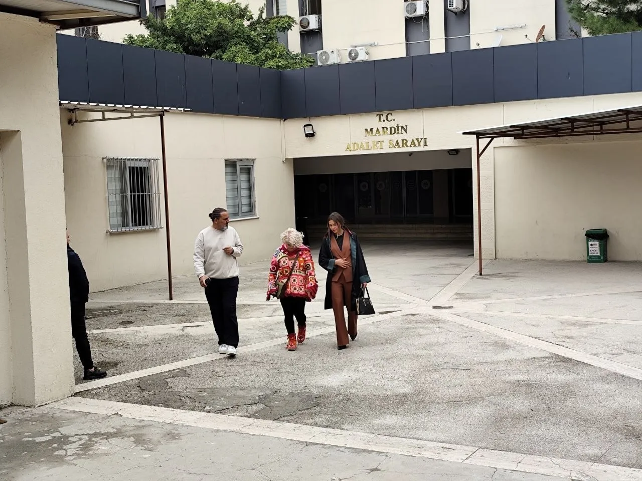 Mardinli Marilyn Monroe lakaplı Melek Karahan'a hapis cezası
