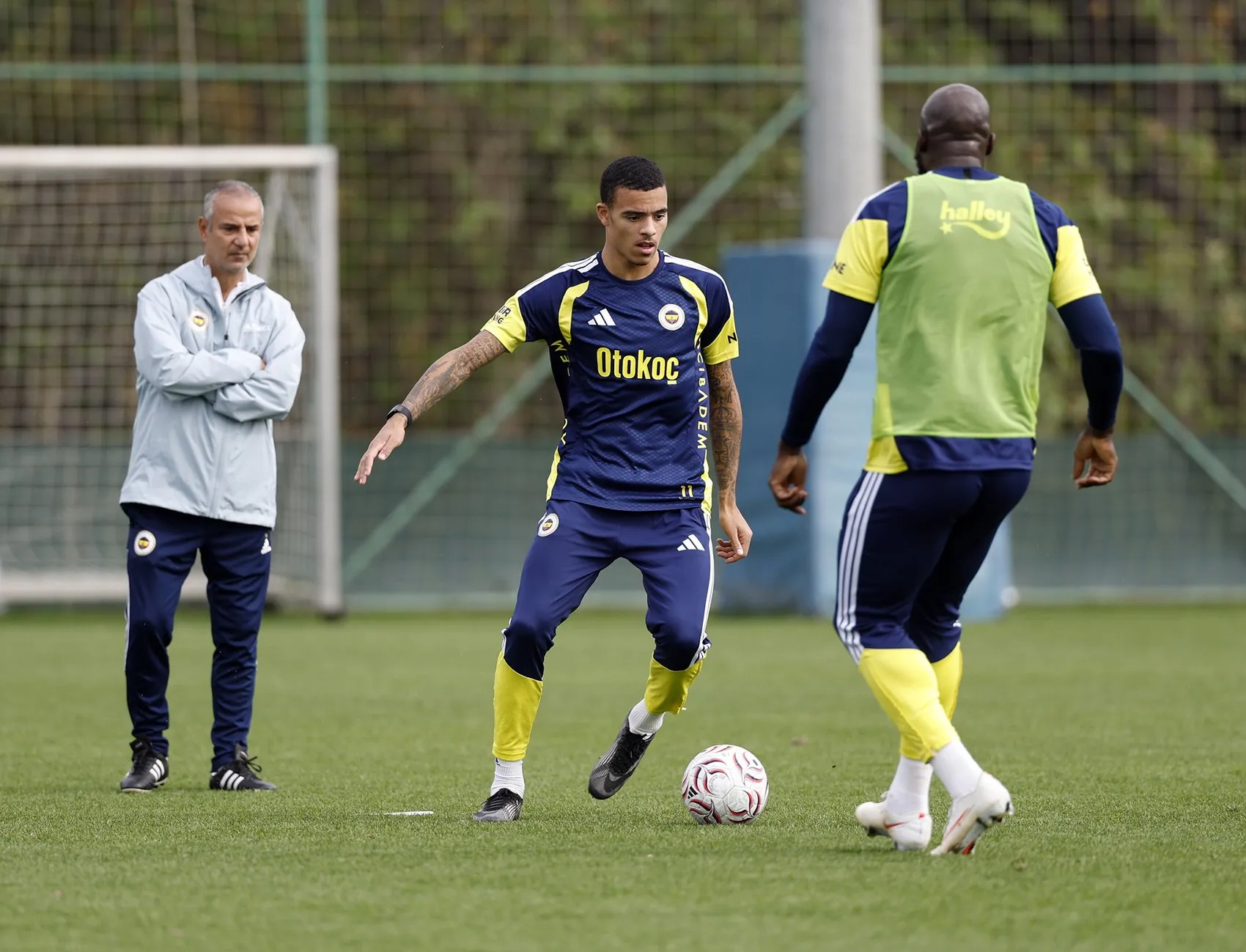 Dev randevu öncesi Fenerbahçe'de tempo yükseliyor