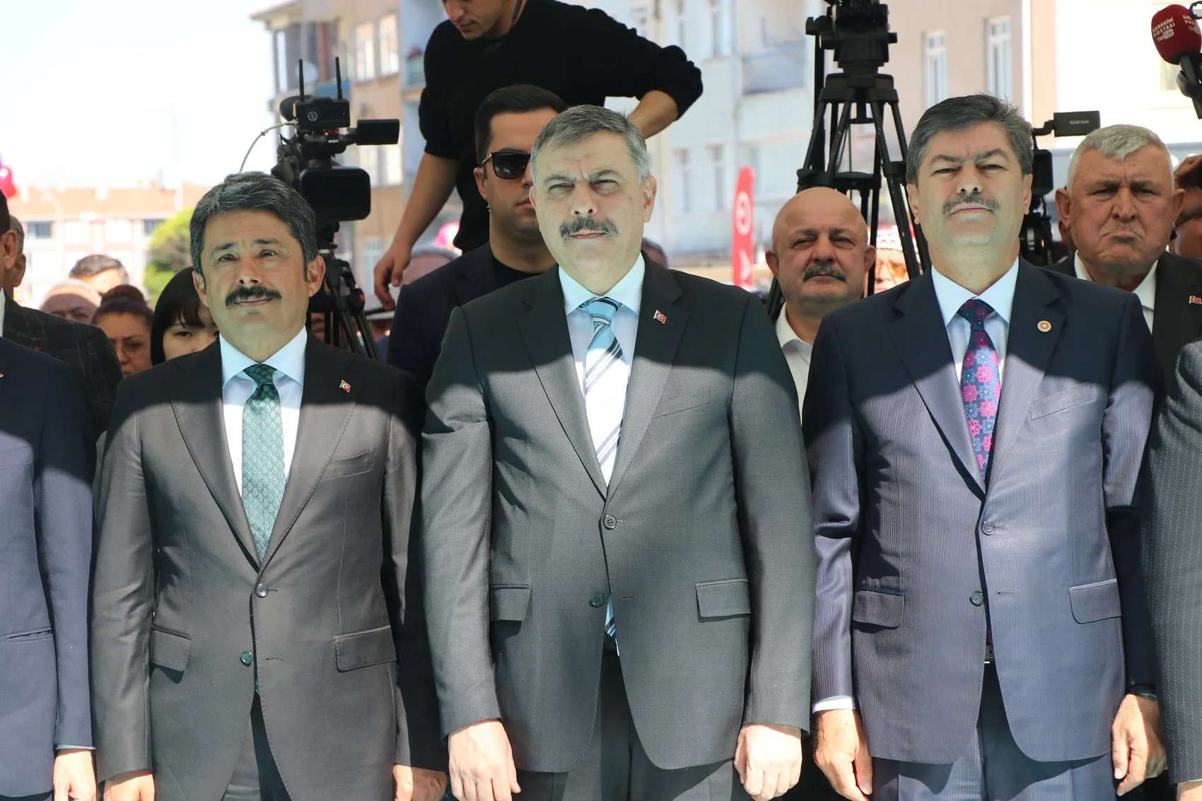 Dört yıl görev yaptığı topraklara bakan olarak döndü: Kaman’da duygusal buluşma