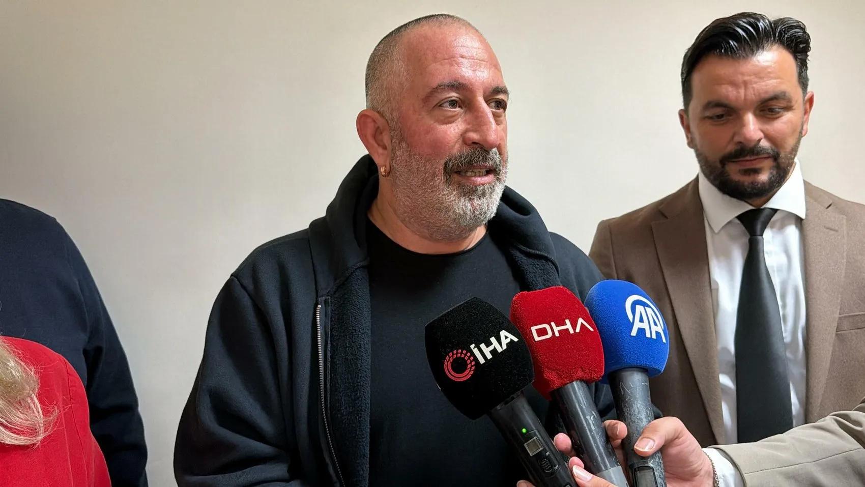 Cem Yılmaz'dan 40 gün sonra gelen sağlık açıklaması: Kalbimi yerine koyduk