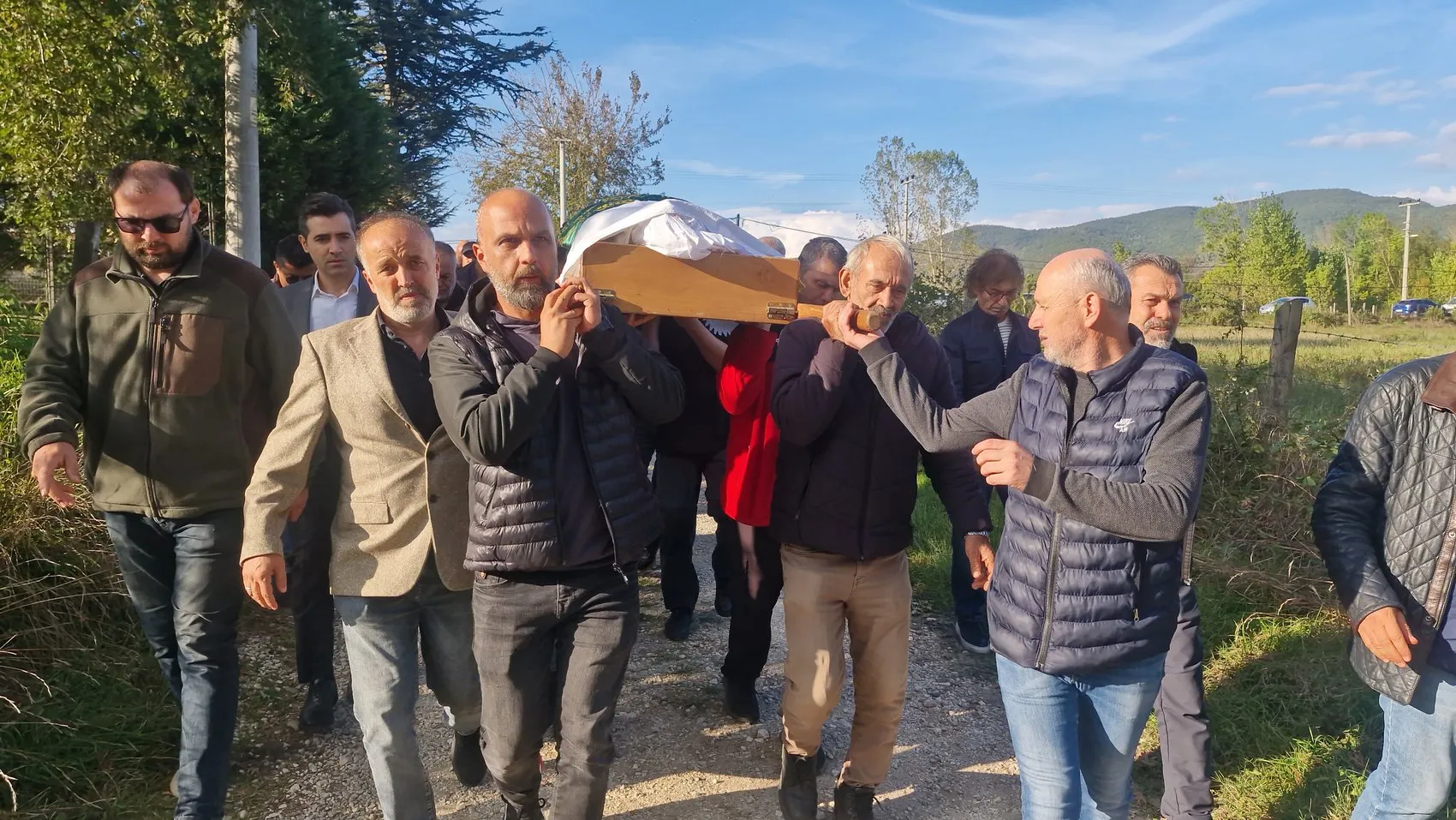Basın camiasını yasa boğan veda: Recep Levent Öztürk son yolculuğuna uğurlandı