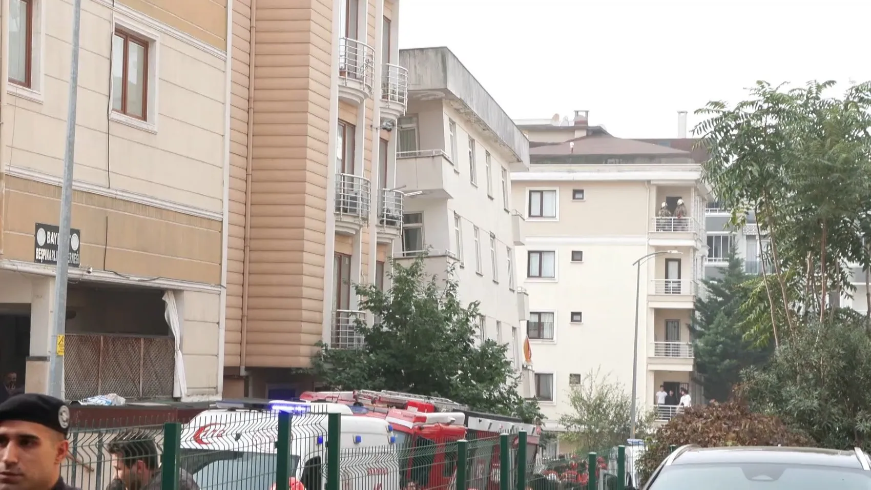 Maltepe'de kentsel dönüşüm çıkmazı faciayla bitti: Enkaz başında acı dolu bekleyiş