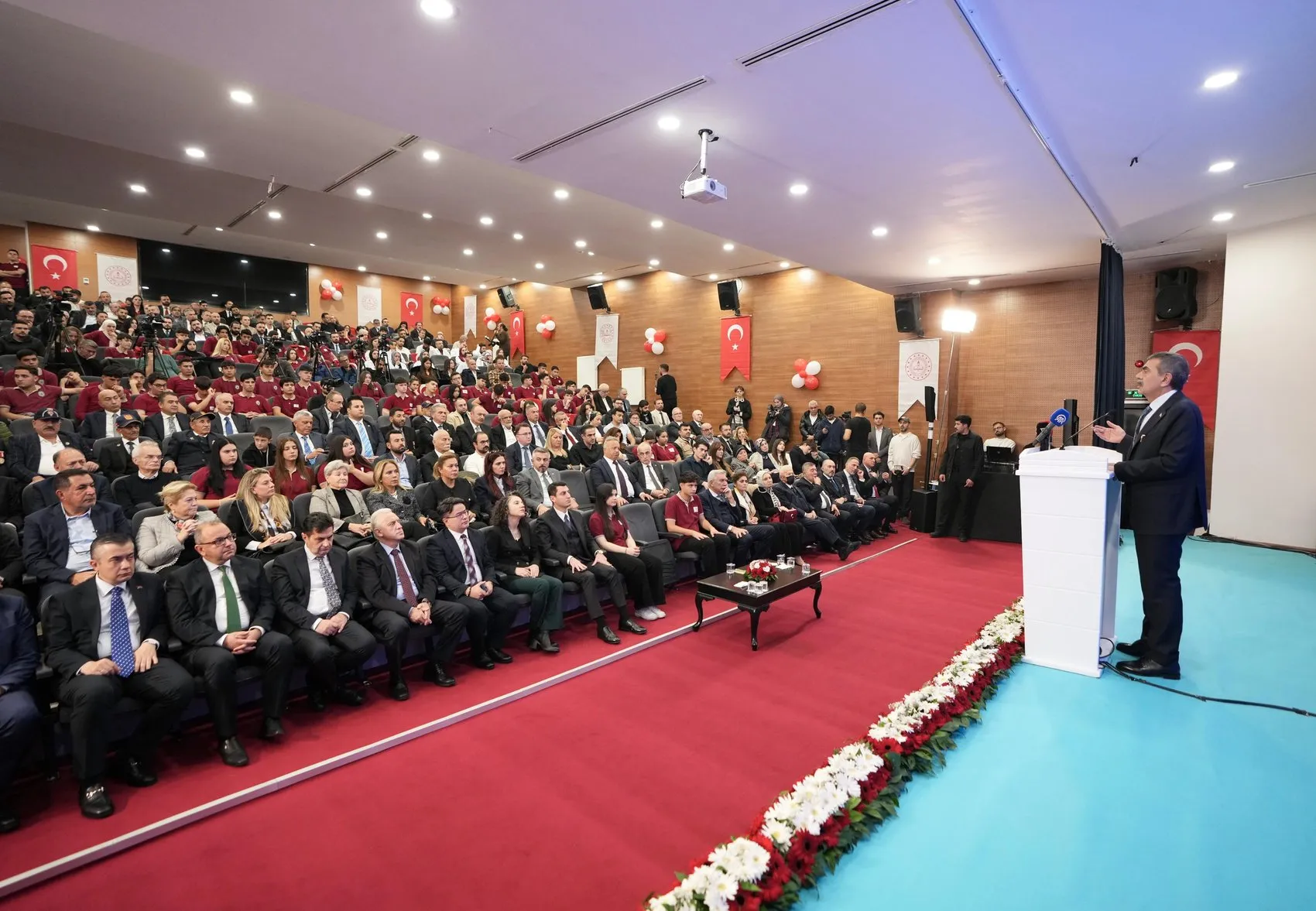Bakan Tekin'den 28 Şubat çıkışı: Vesayetçi dayatmalara karşı ortak duruş çağrısı