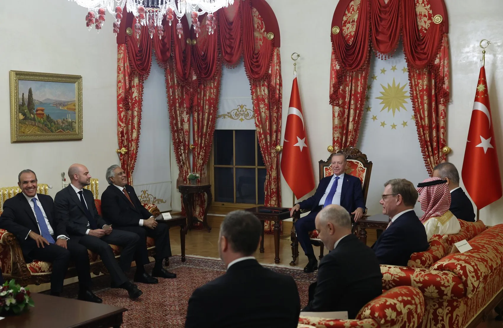 İstanbul'da kritik diplomasi trafiği: Erdoğan altı ülkenin dışişleri bakanını ağırladı