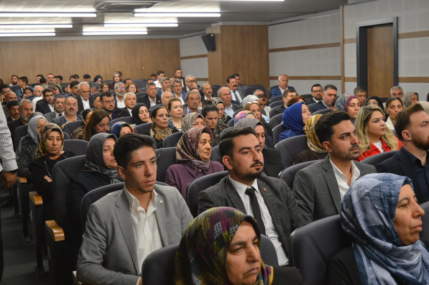 Belediye kararlarına dijital veto dönemi: Vatandaşın imzası meclisi harekete geçirecek