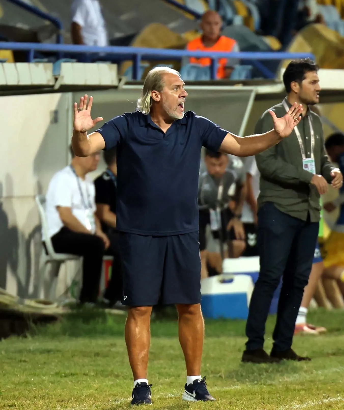 Menemen FK seriyi sürdürmek istiyor: Hedef Adana Demirspor karşısında galibiyet