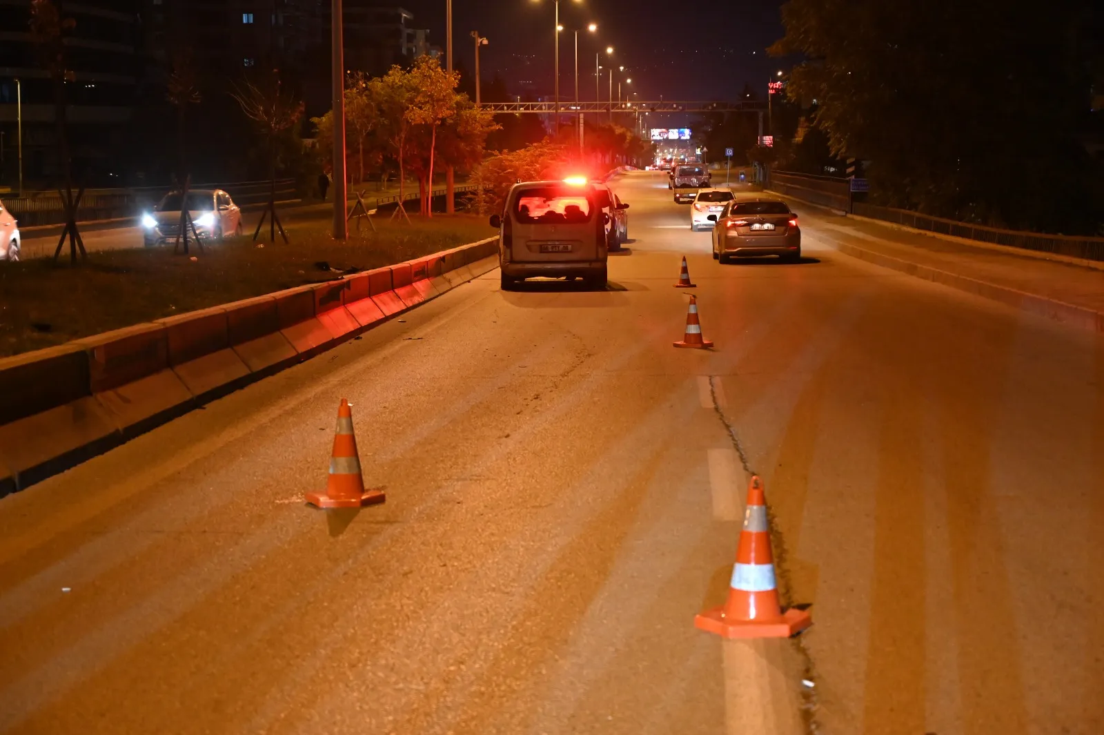 Kırıkkale'de akşam saatlerinde acı kaza: Yolun karşısına geçmek isterken canından oldu
