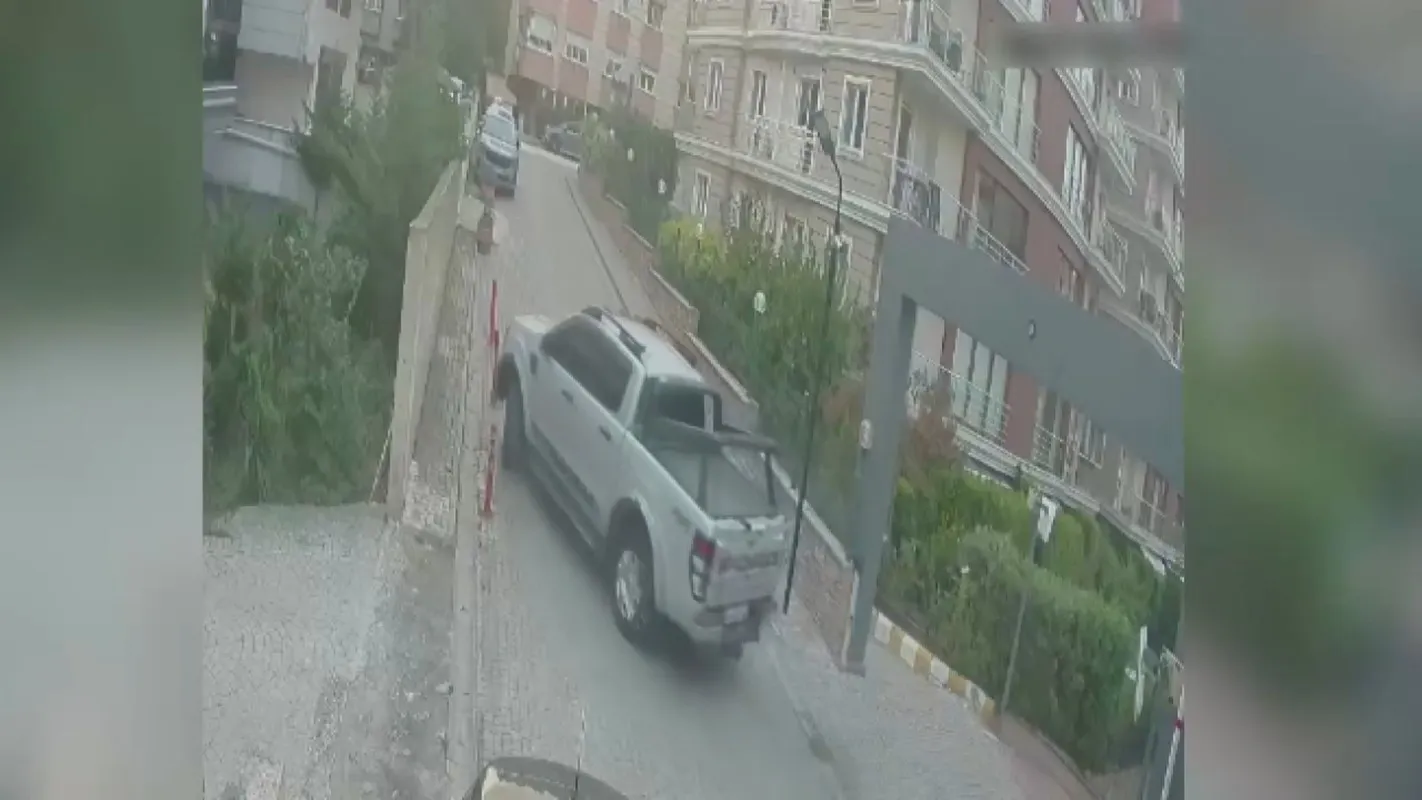 Bakırköy'deki büyük vurgun güvenlik kameralarına takıldı: 15 milyonluk kasa operasyonu