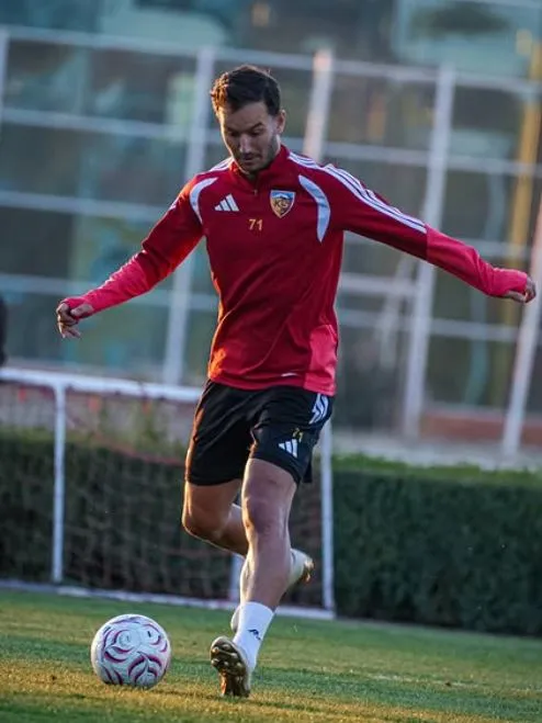 Zirve yolunda kritik viraj: Kayserispor Pendik deplasmanına odaklandı