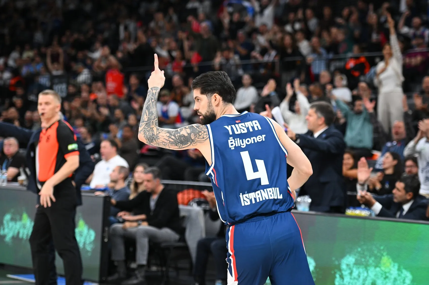 Anadolu Efes evinde devleşti: Panathinaikos Aktor'a geçit yok