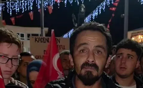 Karacabey'de Gökçe Alkan için adalet çığlığı: Kadın cinayetlerine karşı tek yürek oldular