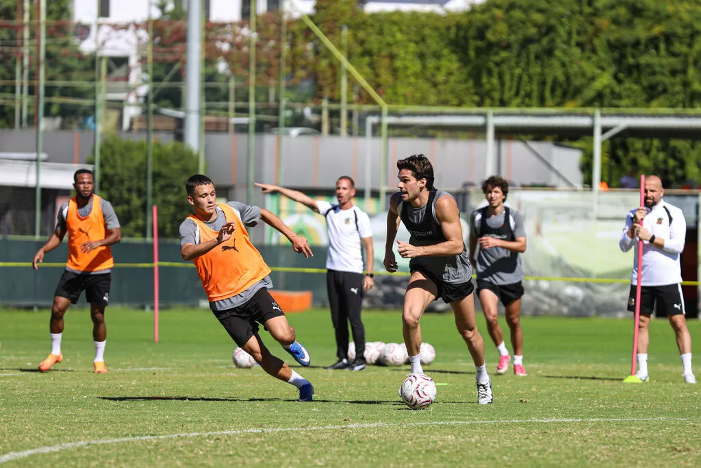 Alanyaspor rotayı Kocaelispor sınavına çevirdi: Pereira yönetiminde ilk adım