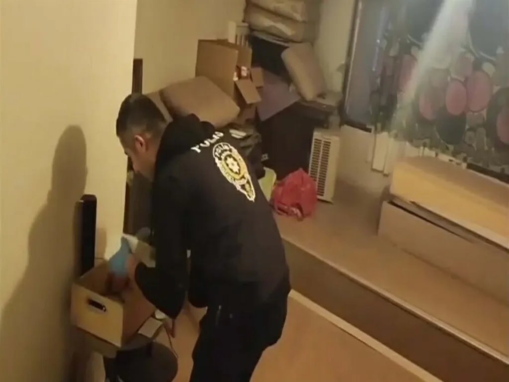 İzmir merkezli dev yasadışı bahis operasyonunda 1.8 milyarlık vurgun ortaya çıktı