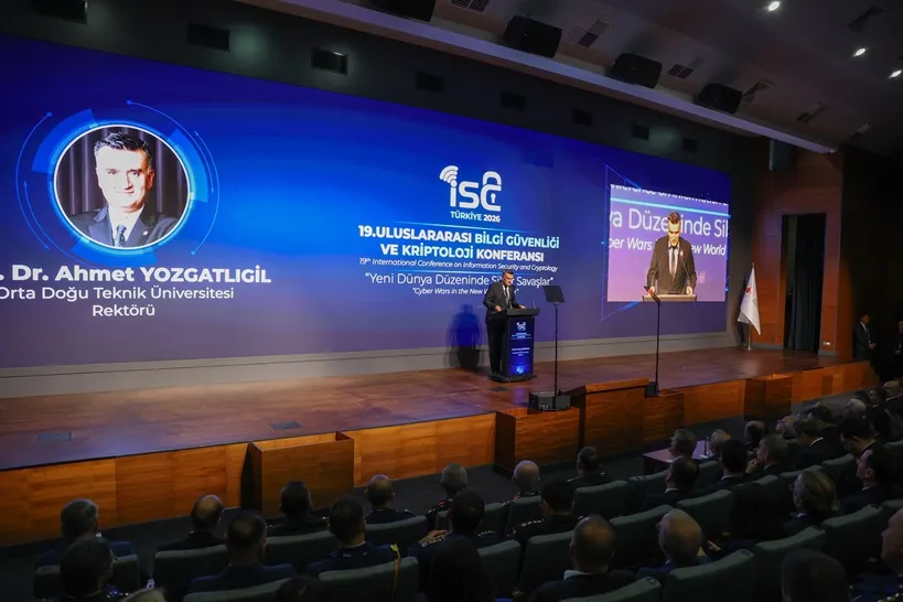 ODTÜ'nün Siber Güvenlik Vizyonuna Bakanlık Onayı: Rektör Yozgatlıgil'e Büyük Ödül